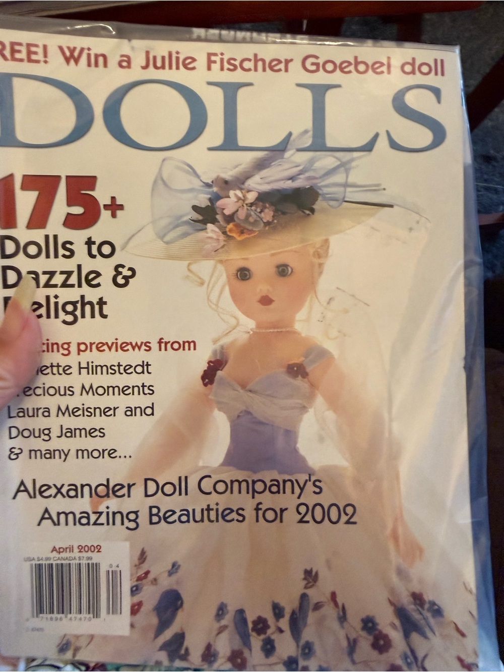 Dolls Magazine - Picture 3 of 4
